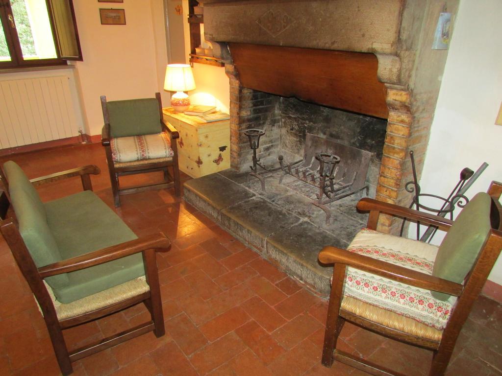 Agriturismo Dea Valfabbrica Kültér fotó