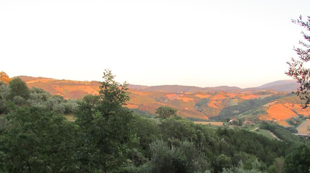 Agriturismo Dea Valfabbrica Kültér fotó